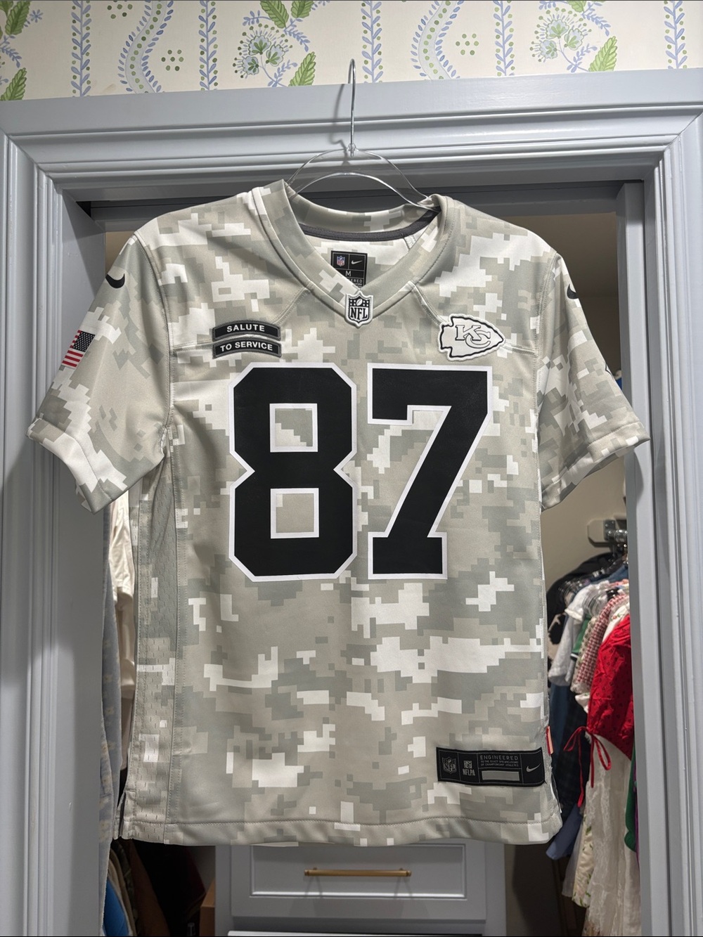 Nike Kids Kansas City Chiefs #87 Camo Salute to Service Jersey - White & Gray